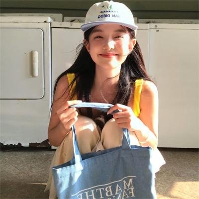 离婚后，哑巴罪妻惊艳全球